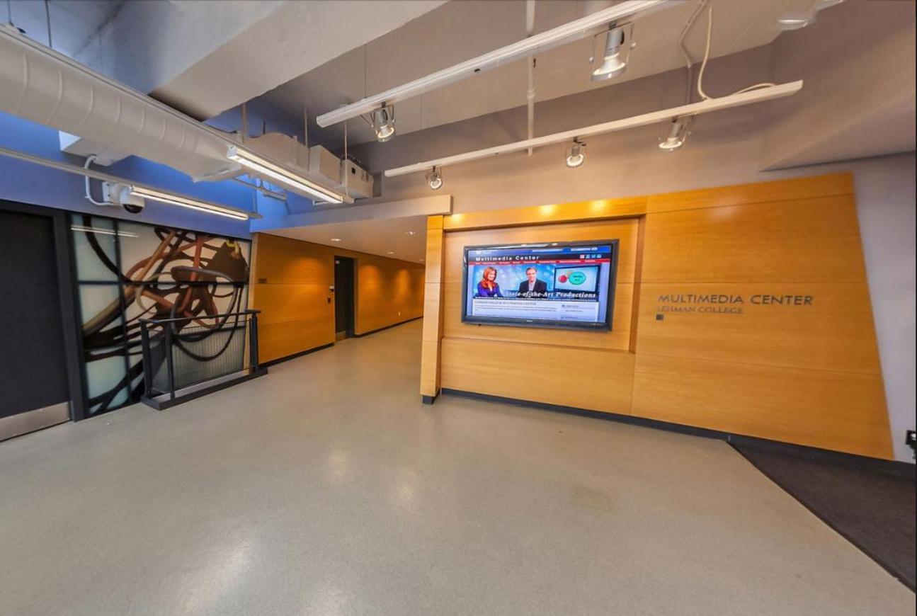 Multimedia Center