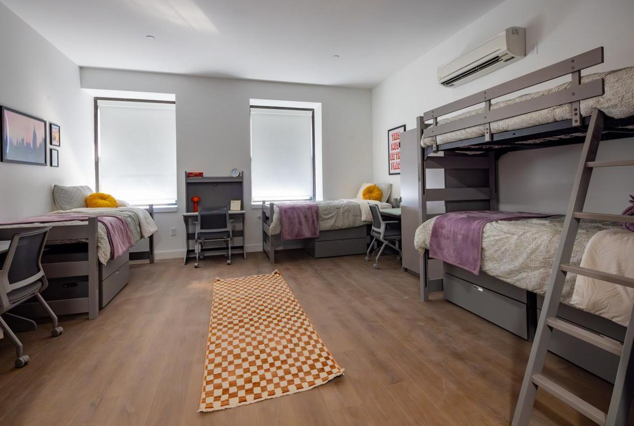 quad dorm room layout