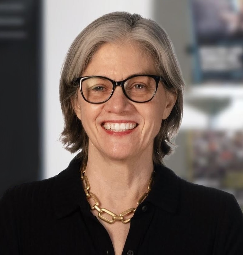 Margot Mifflin head shot