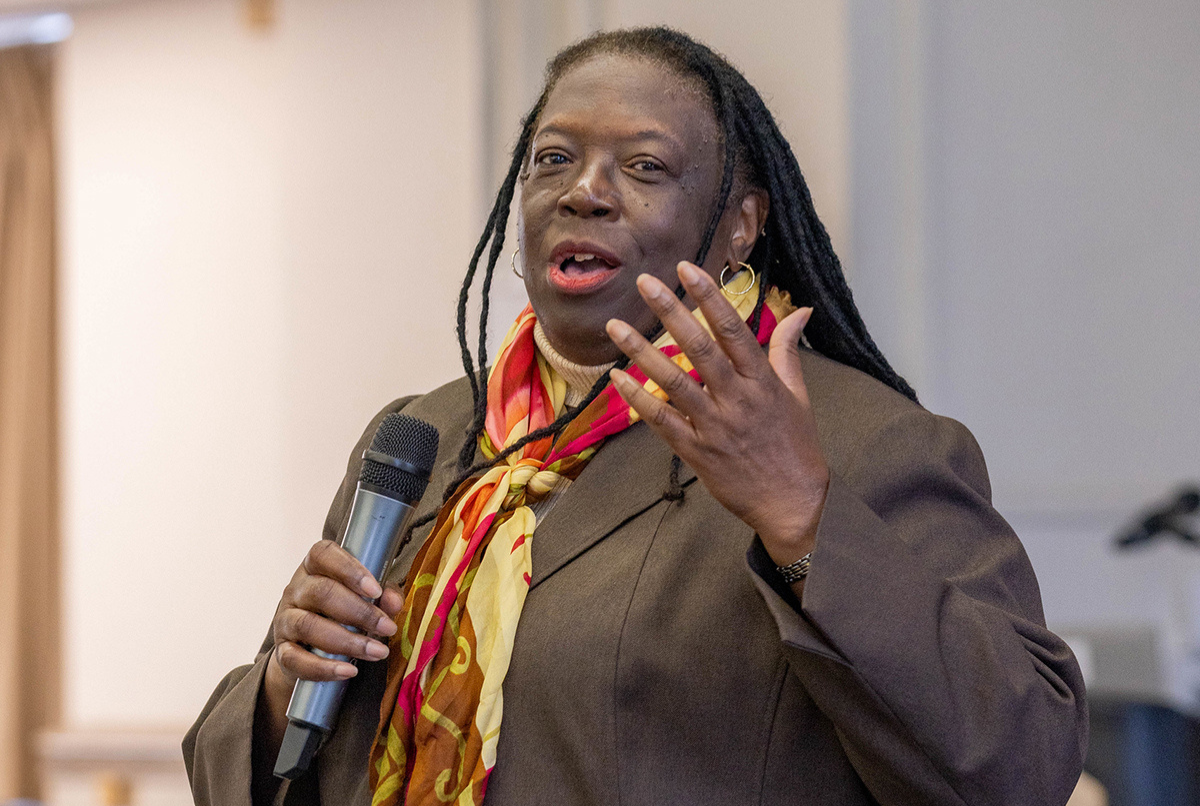 Photo of Dr. Elgloria Harrison